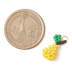 手作りのガラスシードビーズの梨ペンダント  304ステンレススチール製ジャンプリング付き  きいろ  20x10mm  穴：2.8mm&nbsp;PALLOY-MZ00486